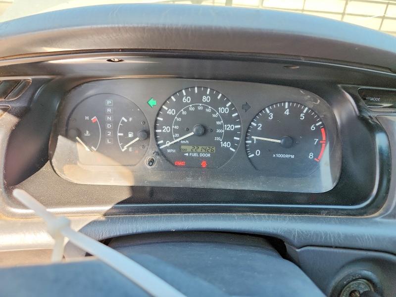 Photo 9 from auction – 2000 TOYOTA CAMRY with VIN JT2BF28K5Y0245437