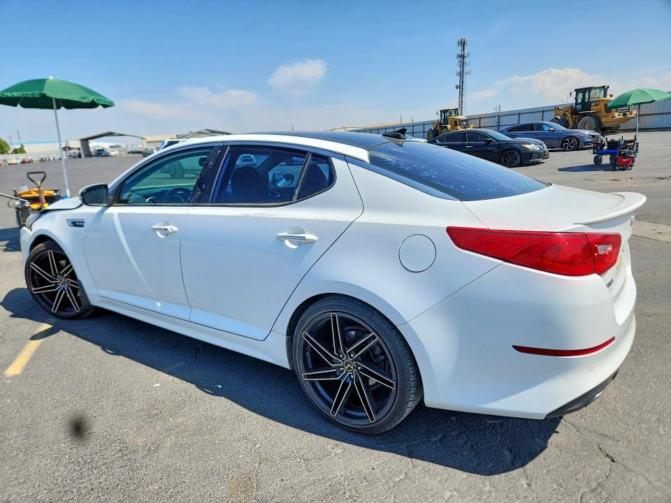Photo 2 from auction – 2014 KIA OPTIMA with VIN 5XXGR4A60EG283097