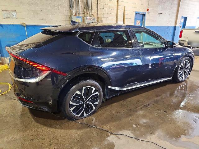 Photo 3 from auction – 2023 KIA EV6 with VIN KNDC34LA1P5610468