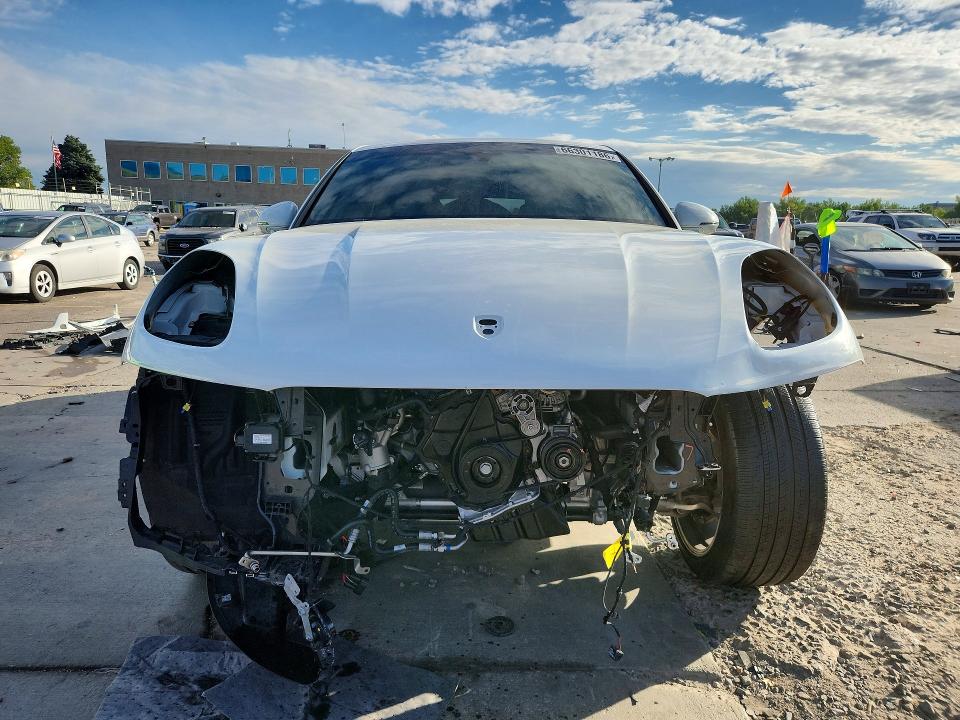 Photo 5 from auction – 2024 PORSCHE MACAN with VIN WP1AA2A56RLB06941