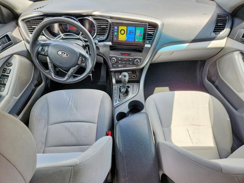 Photo 8 from auction – 2012 KIA OPTIMA with VIN KNAGM4A79C5284013