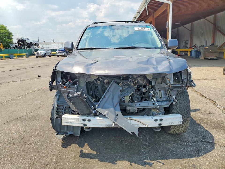 Photo 5 from auction – 2010 TOYOTA LAND CRUISER with VIN JTMHY7AJ7A5005843
