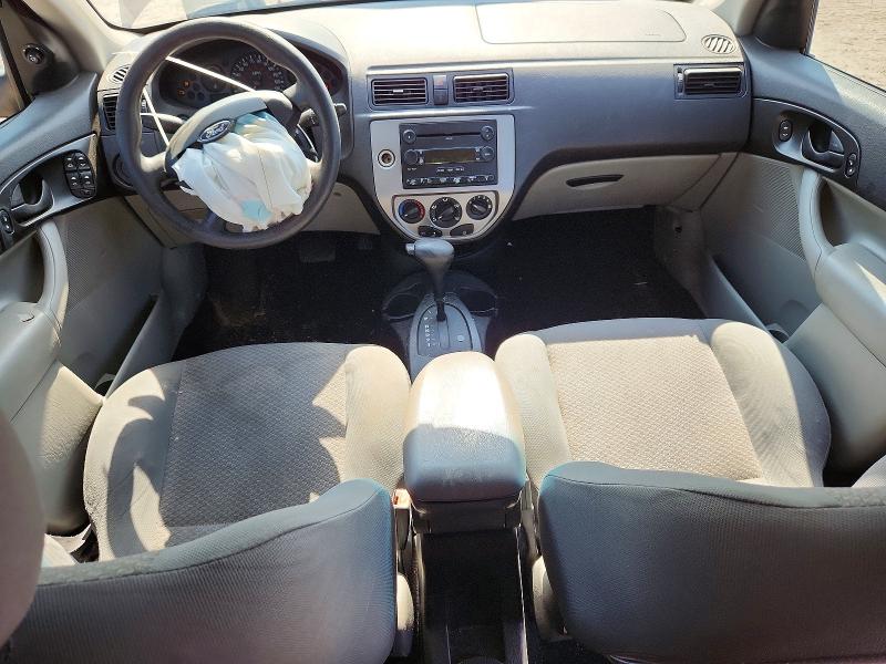 Photo 8 from auction – 2005 FORD FOCUS with VIN 3FAFP37N35R117450