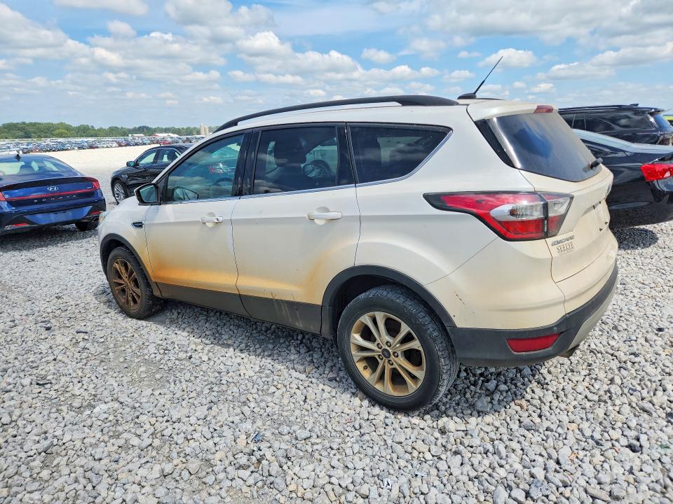 Photo 2 from auction – 2017 FORD ESCAPE with VIN 1FMCU9GD4HUA60703