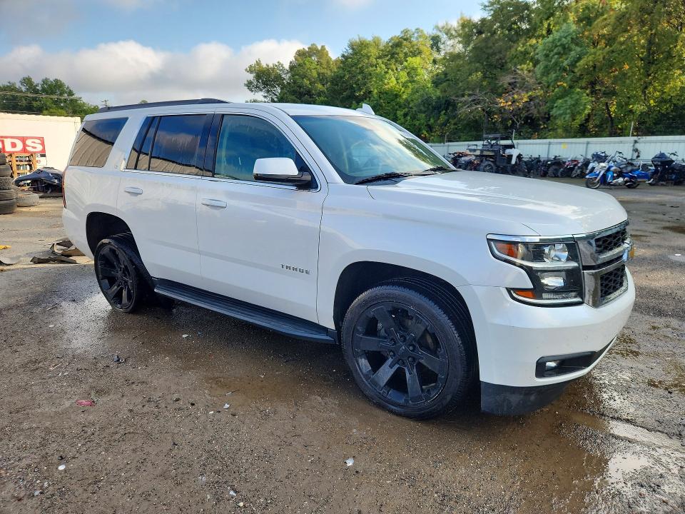 Photo 4 from auction – 2020 CHEVROLET TAHOE with VIN 1GNSCBKC7LR294720