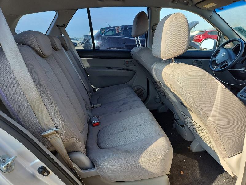 Photo 10 from auction – 2008 KIA RONDO with VIN KNAFG525587201016