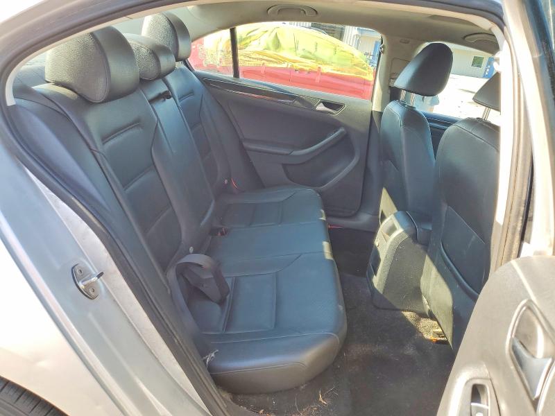 Photo 10 from auction – 2016 VOLKSWAGEN JETTA with VIN 3VWL17AJ5GM341604
