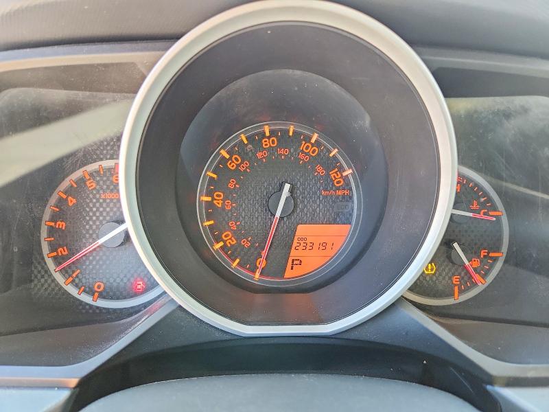 Zdjęcie 9 z aukcji – 2010 TOYOTA 4RUNNER z VIN JTEBU5JR9A5004569
