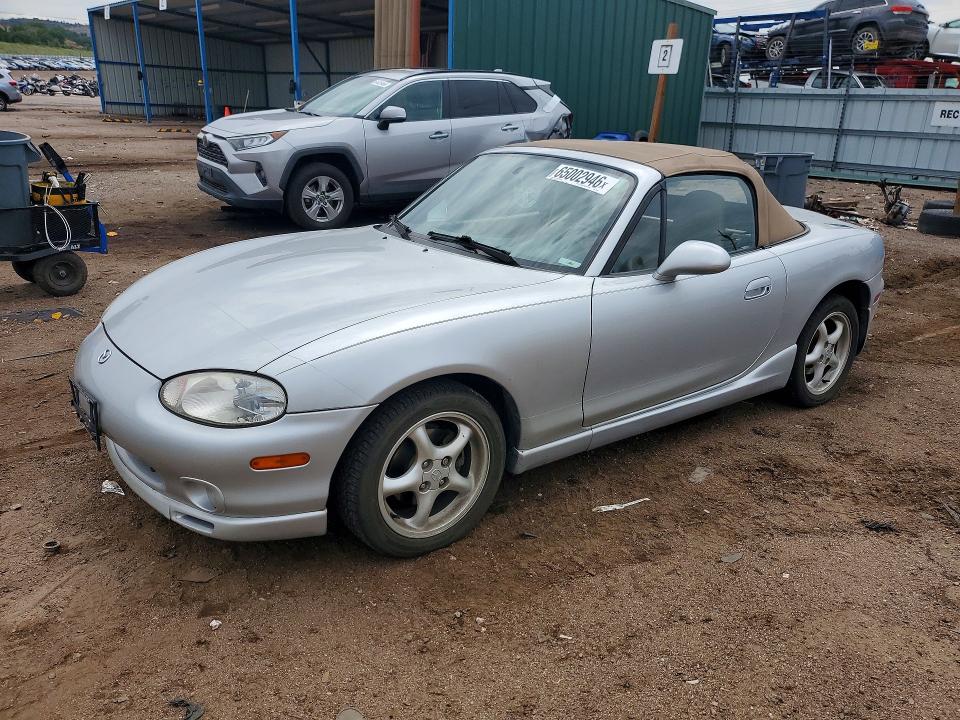 MAZDA MX-5 MIATA 2000 with VIN JM1NB3531Y0155446 - Photo from auction