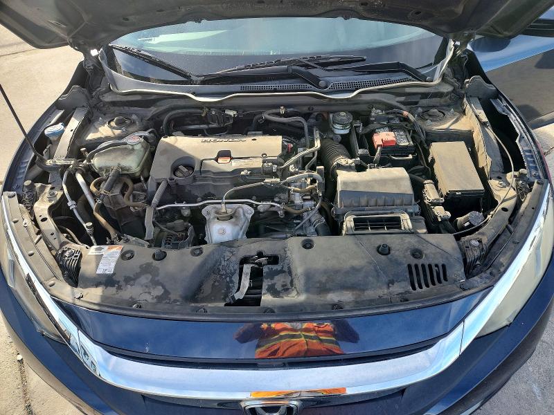 Photo 11 from auction – 2017 HONDA CIVIC with VIN 19XFC2F78HE208857