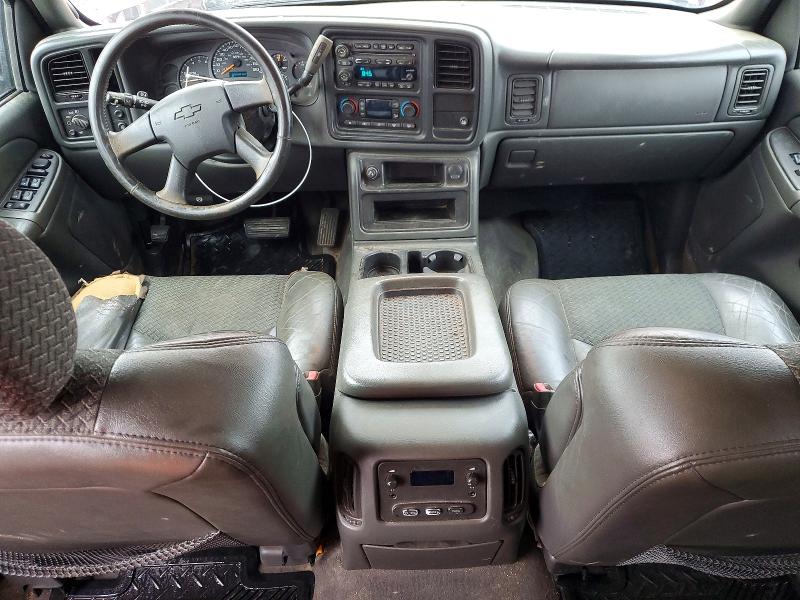 Photo 8 from auction – 2004 CHEVROLET AVALANCHE with VIN 3GNEC12T14G169592