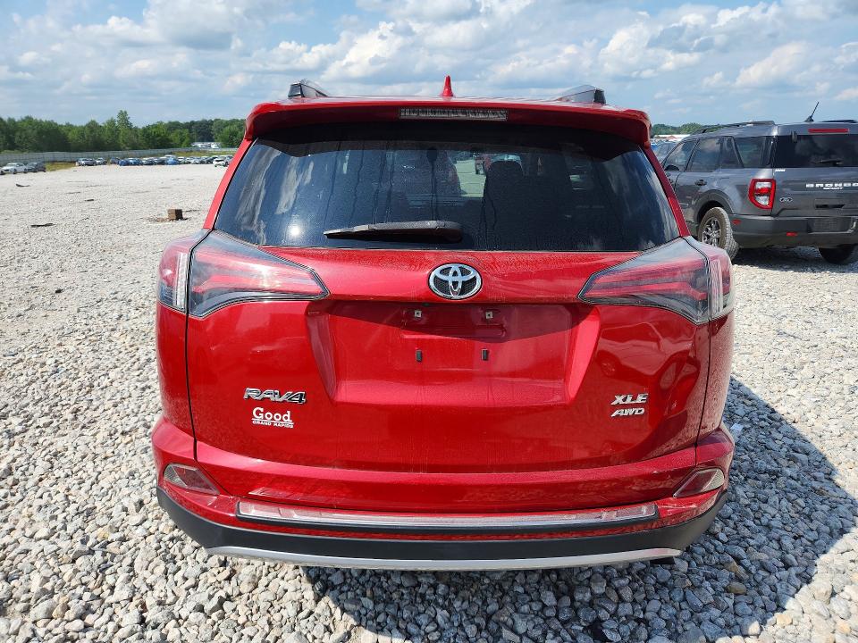 Photo 6 from auction – 2017 TOYOTA RAV4 with VIN JTMRFREV7HJ160526