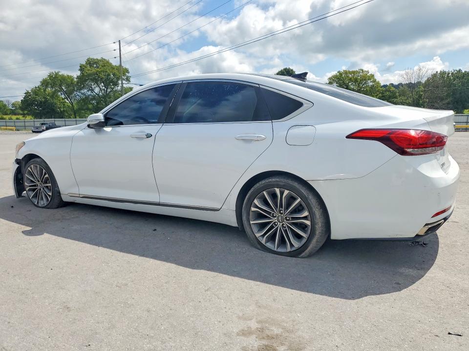 Photo 2 from auction – 2015 HYUNDAI GENESIS with VIN KMHGN4JE2FU069223
