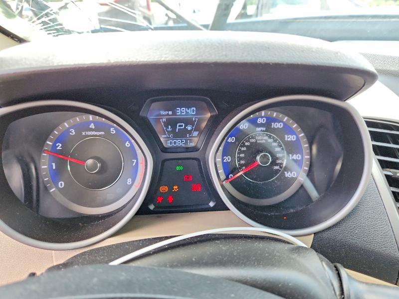 Photo 9 from auction – 2015 HYUNDAI ELANTRA with VIN KMHDH4AE1FU451608