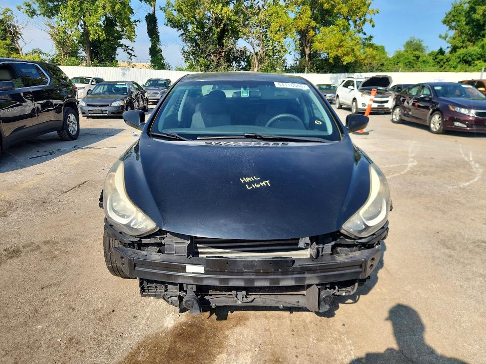 Photo 5 from auction – 2015 HYUNDAI ELANTRA with VIN 5NPDH4AE0FH603831