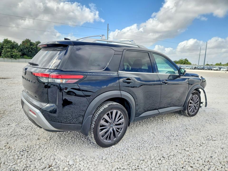 Photo 3 from auction – 2023 NISSAN PATHFINDER with VIN 5N1DR3CB5PC204254
