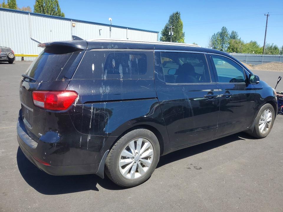 Photo 3 from auction – 2015 KIA SEDONA with VIN KNDMC5C12F6047708