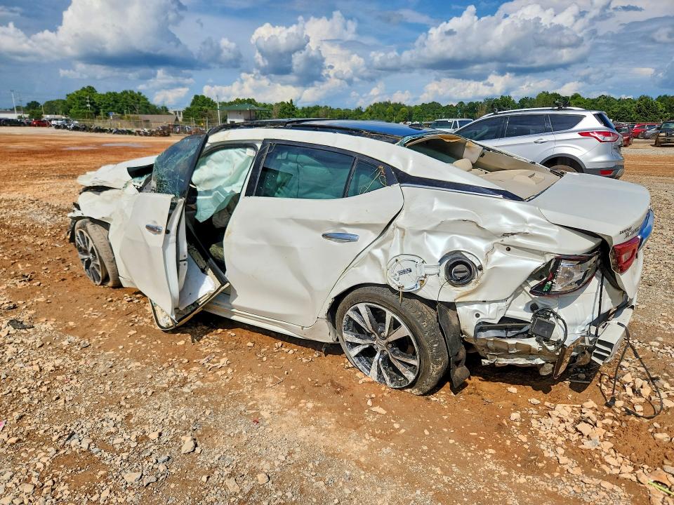 Photo 2 from auction – 2016 NISSAN MAXIMA with VIN 1N4AA6AP9GC416031