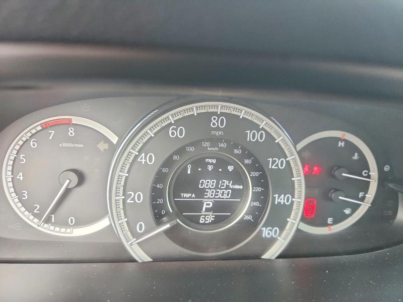 Photo 9 from auction – 2014 HONDA ACCORD with VIN 1HGCR2F85EA087294