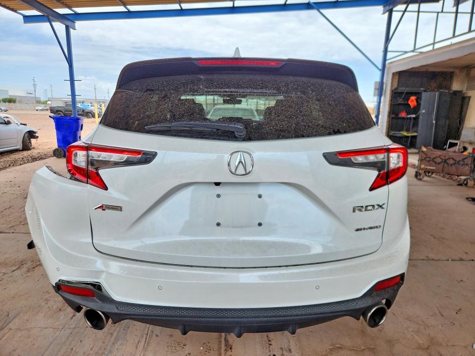 Photo 6 from auction – 2021 ACURA RDX with VIN 5J8TC2H69ML000674