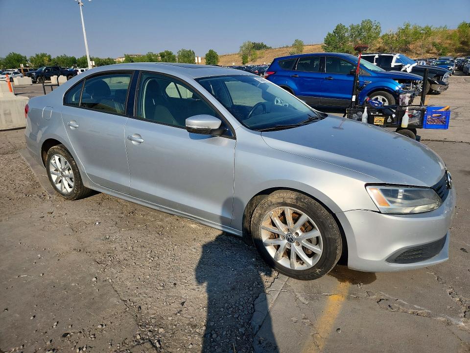 Photo 4 from auction – 2012 VOLKSWAGEN JETTA with VIN 3VWDP7AJ6CM349482