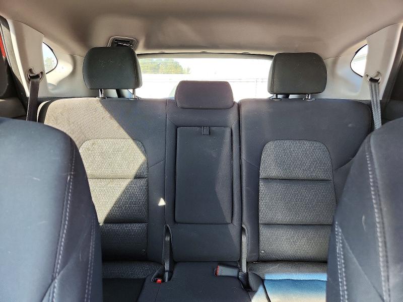 Photo 10 from auction – 2016 HYUNDAI TUCSON with VIN KM8J3CA46GU184597