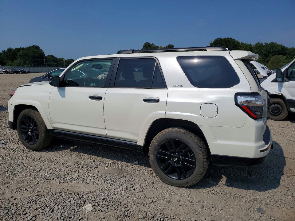 Photo 2 from auction – 2021 TOYOTA 4RUNNER with VIN JTEJU5JR8M5950808