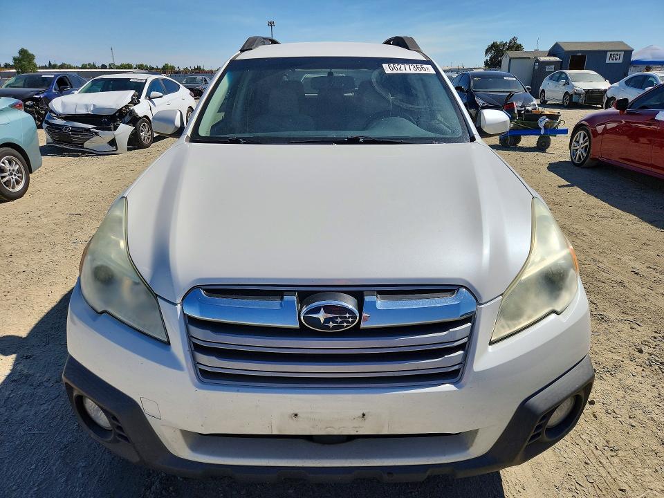 Photo 5 from auction – 2014 SUBARU OUTBACK with VIN 4S4BRBCC5E3280564