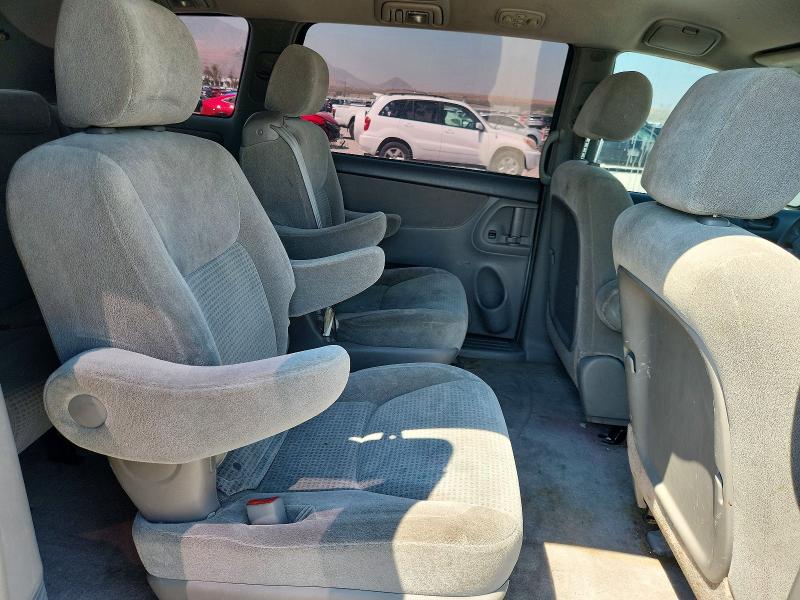 Photo 11 from auction – 2006 TOYOTA SIENNA with VIN 5TDZA23C56S403709