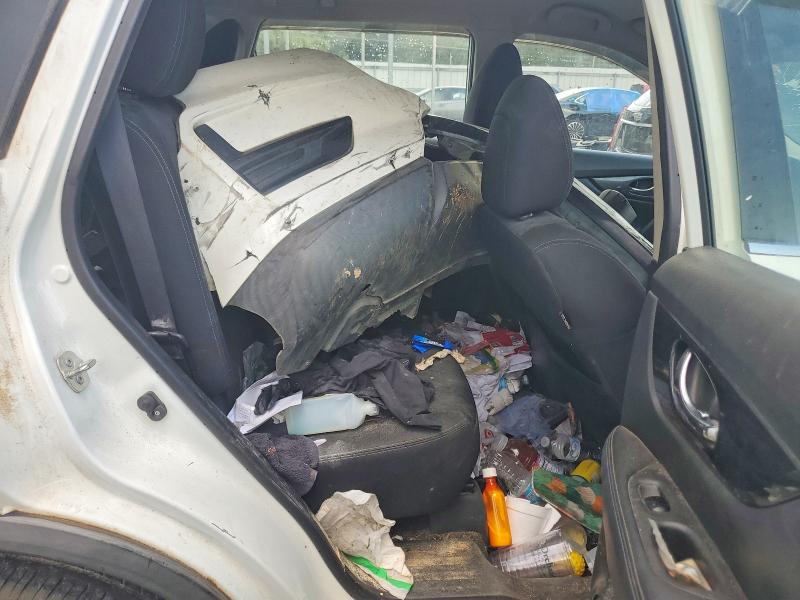 Photo 11 from auction – 2018 NISSAN ROGUE with VIN KNMAT2MT6JP526461