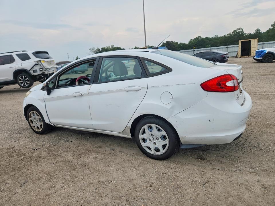 Photo 2 from auction – 2013 FORD FIESTA with VIN 3FADP4BJ4DM131824