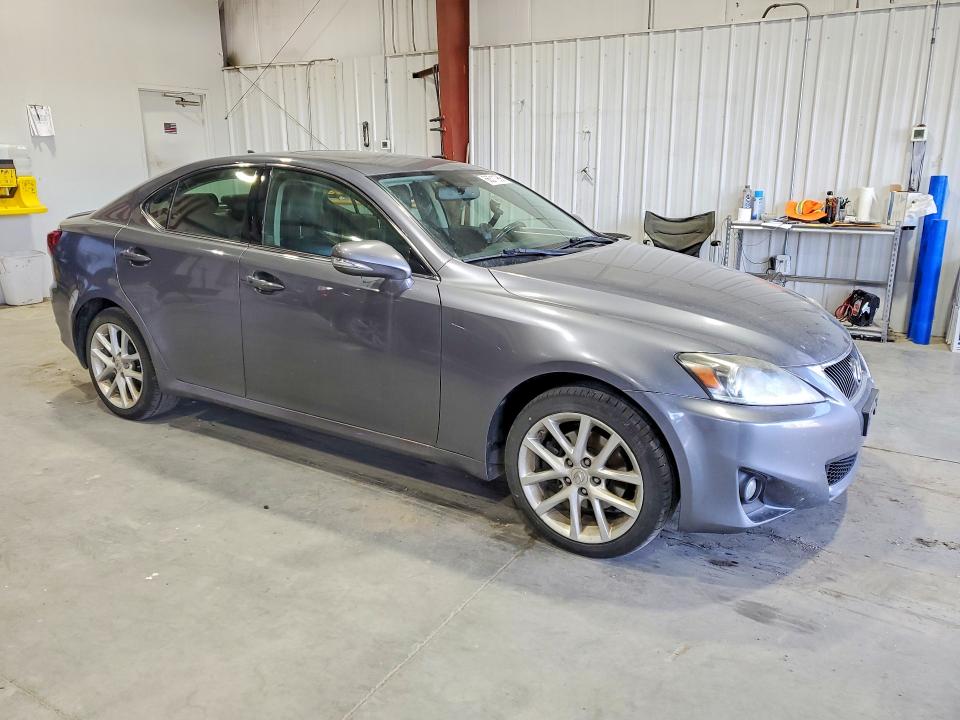 Photo 4 from auction – 2012 LEXUS IS with VIN JTHCF5C20C5060341