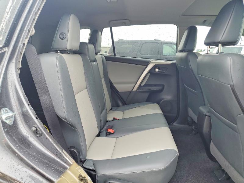 Photo 11 from auction – 2014 TOYOTA RAV4 with VIN 2T3DFREV4EW216669