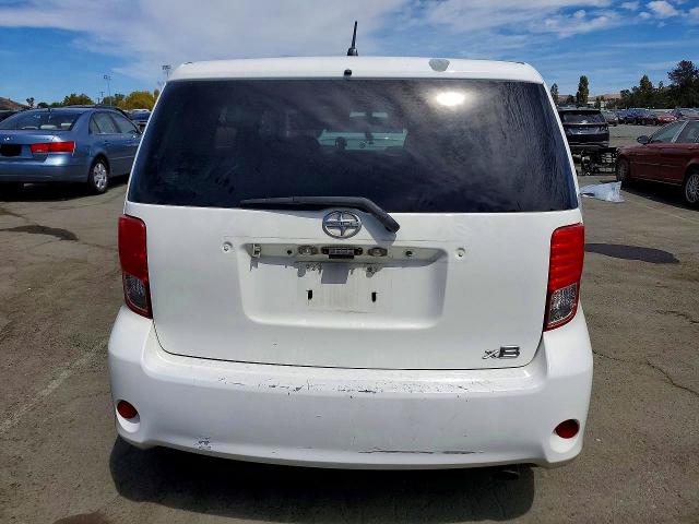 Foto 6 de la subasta – 2012 SCION XB con VIN JTLZE4FE7CJ012748
