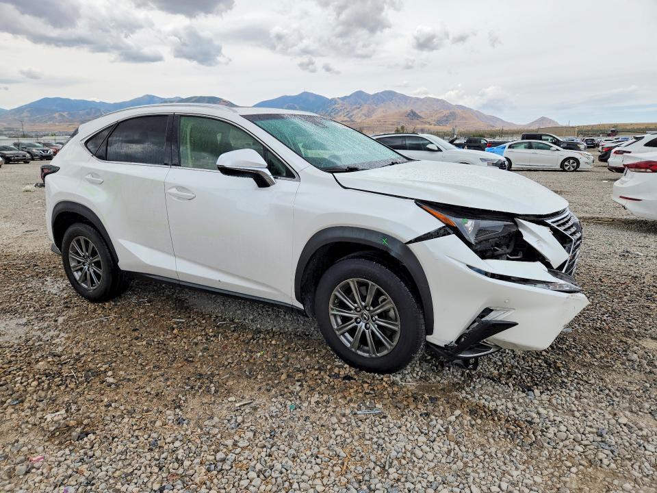 Photo 4 from auction – 2019 LEXUS NX 300 with VIN JTJBARBZ2K2180592