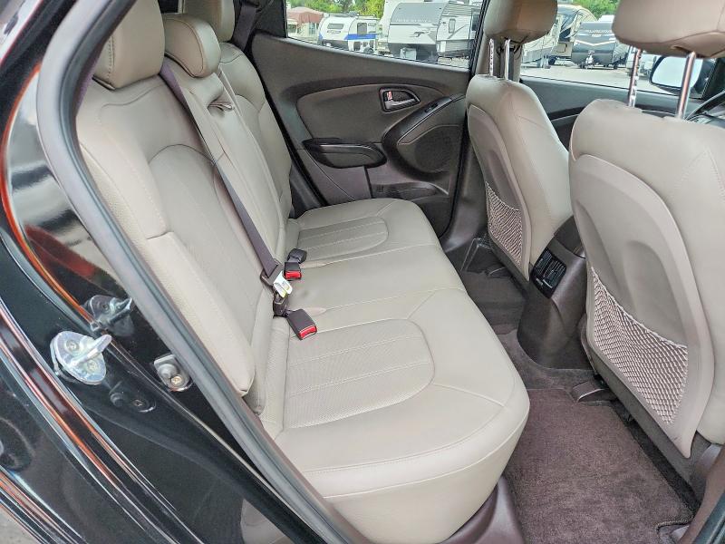 Photo 11 from auction – 2015 HYUNDAI TUCSON with VIN KM8JUCAG0FU017674