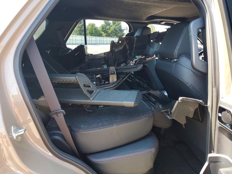 Photo 11 from auction – 2025 TOYOTA 4RUNNER with VIN JTEVB5BR6S5004628