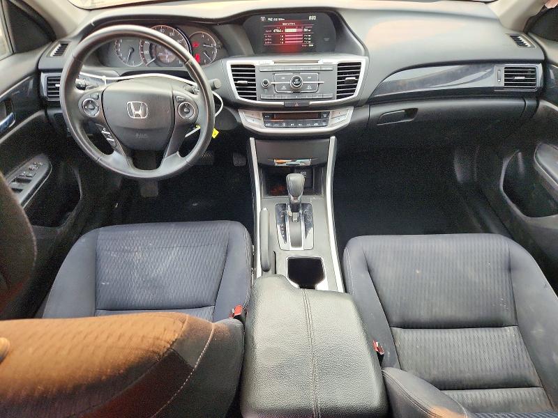 Photo 8 from auction – 2015 HONDA ACCORD with VIN 1HGCR2F54FA155625