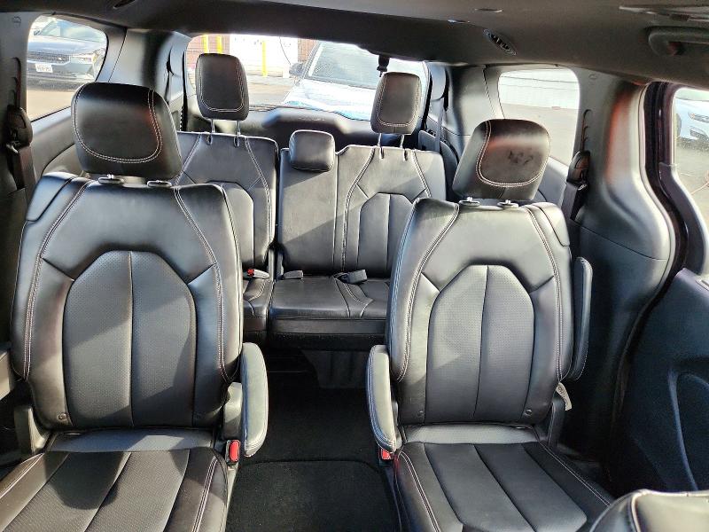 Photo 10 from auction – 2025 CHRYSLER PACIFICA with VIN 2C4RC1BG8SR532359