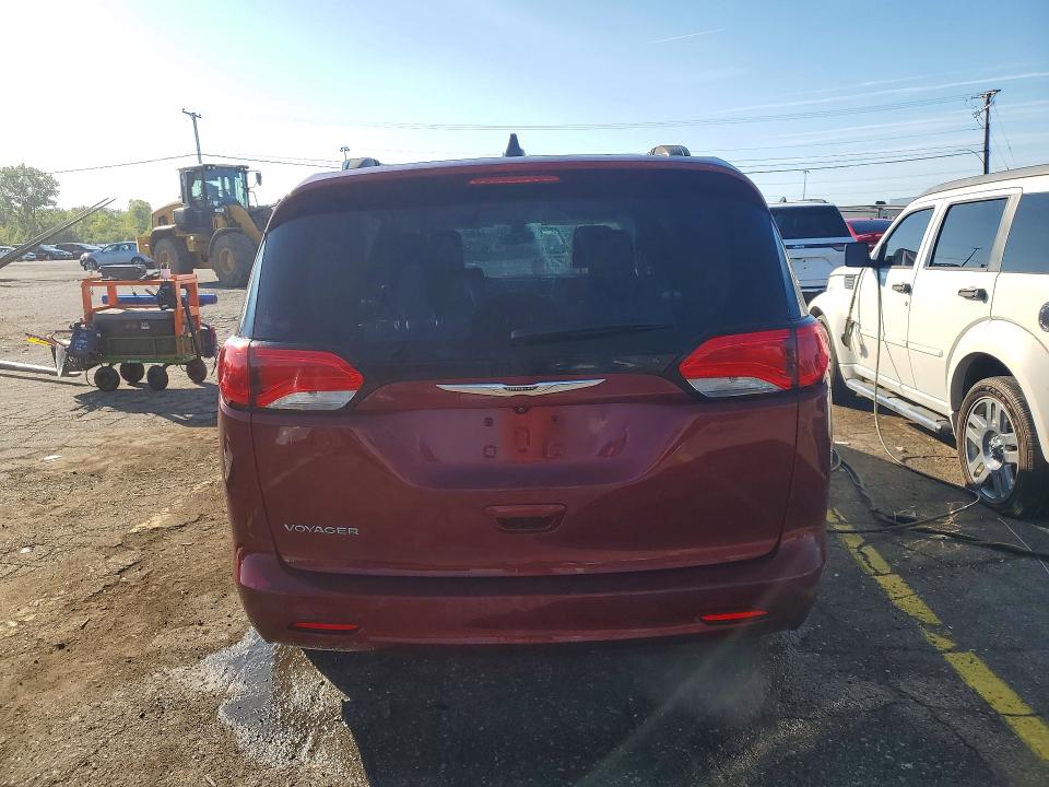 Foto 6 de la subasta – 2021 CHRYSLER VOYAGER con VIN 2C4RC1DG1MR505584