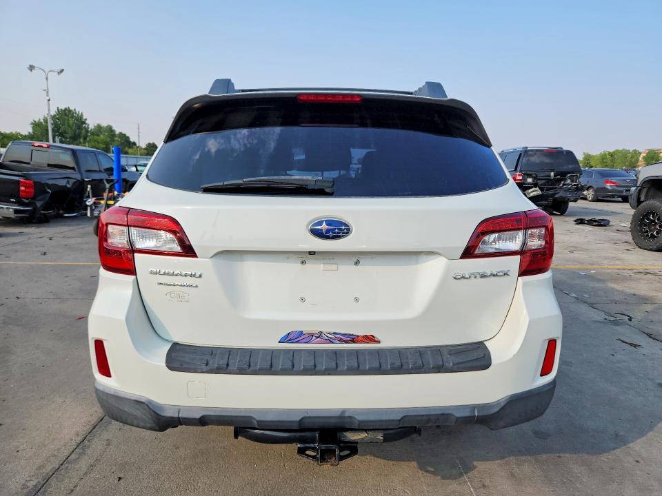 Photo 6 from auction – 2015 SUBARU OUTBACK with VIN 4S4BSBNC8F3242023