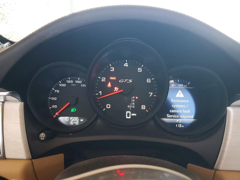 Photo 9 from auction – 2017 PORSCHE MACAN with VIN WP1AG2A50HLB51998
