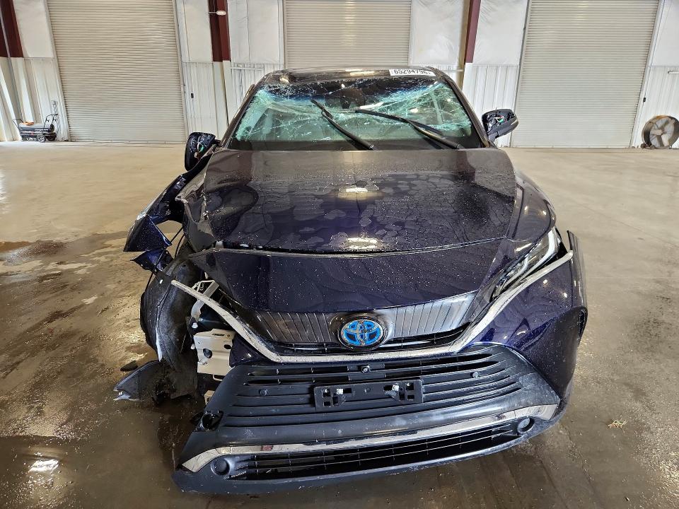 Photo 5 from auction – 2021 TOYOTA VENZA with VIN JTEAAAAH8MJ020584