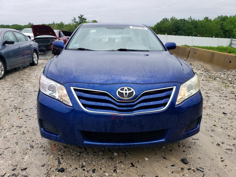 Photo 5 from auction – 2011 TOYOTA CAMRY with VIN 4T1BF3EK0BU642261