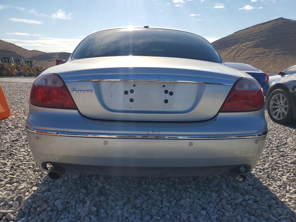 Photo 6 from auction – 2006 JAGUAR S-TYPE with VIN SAJWA01A66FN67478
