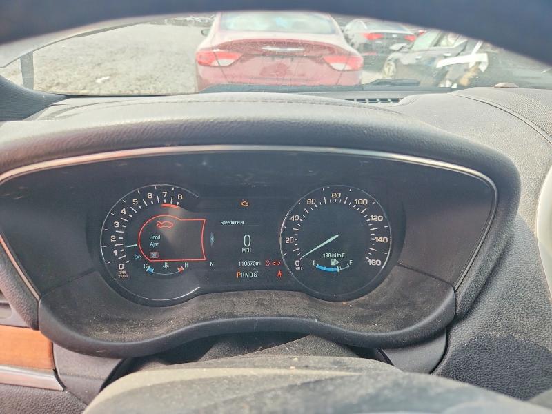Photo 9 from auction – 2017 LINCOLN MKC with VIN 5LMCJ3D99HUL49210