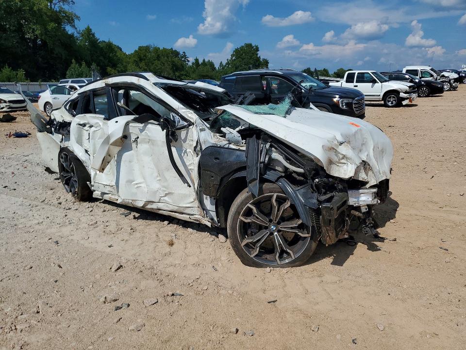 Foto 4 de la subasta – 2020 BMW X4 con VIN 5YMUJ0C08L9B37708