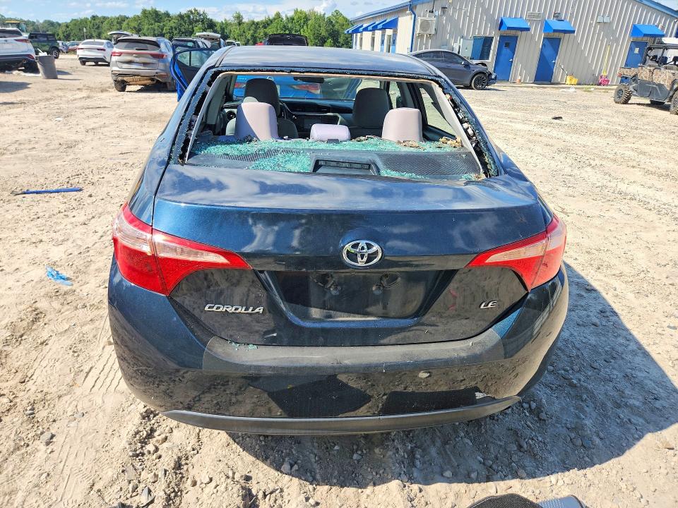 Photo 6 from auction – 2018 TOYOTA COROLLA with VIN 5YFBURHE3JP813812