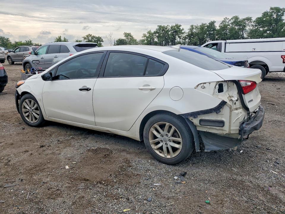 Photo 2 from auction – 2016 KIA FORTE with VIN KNAFX4A67G5559412