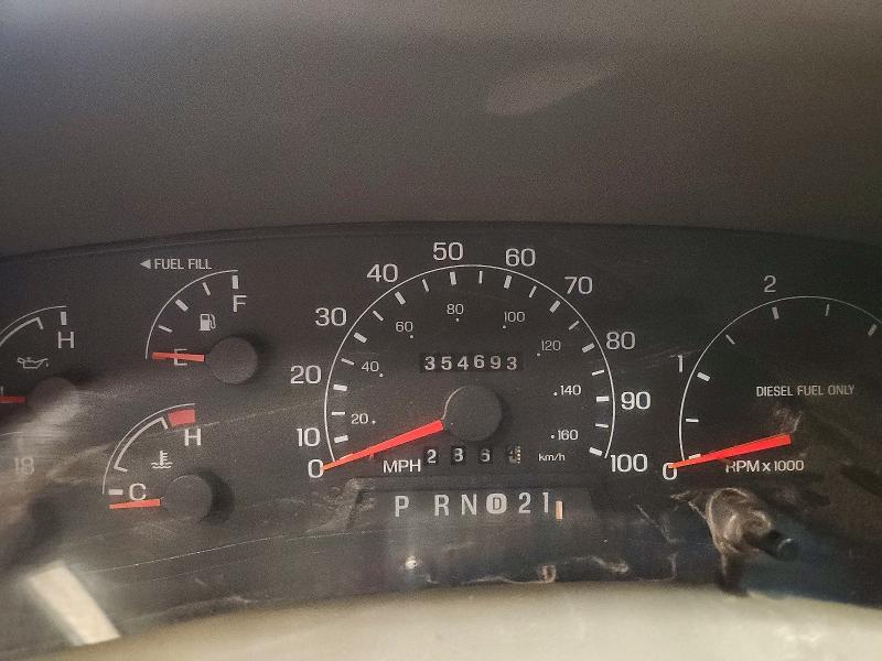 Photo 9 from auction – 2000 FORD F250 with VIN 1FTNX21F8YEB73926